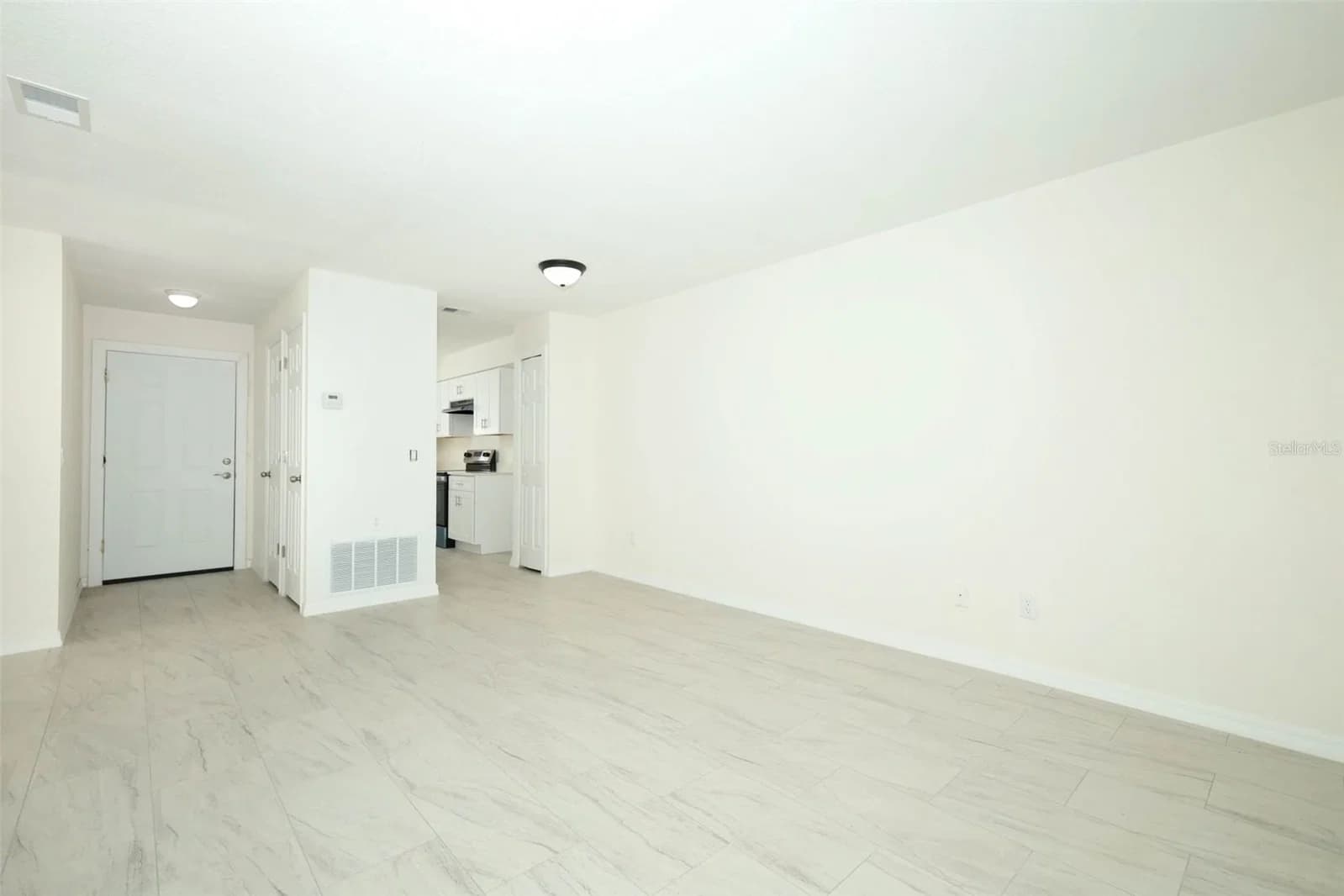 6950 EDGEFIELD 4