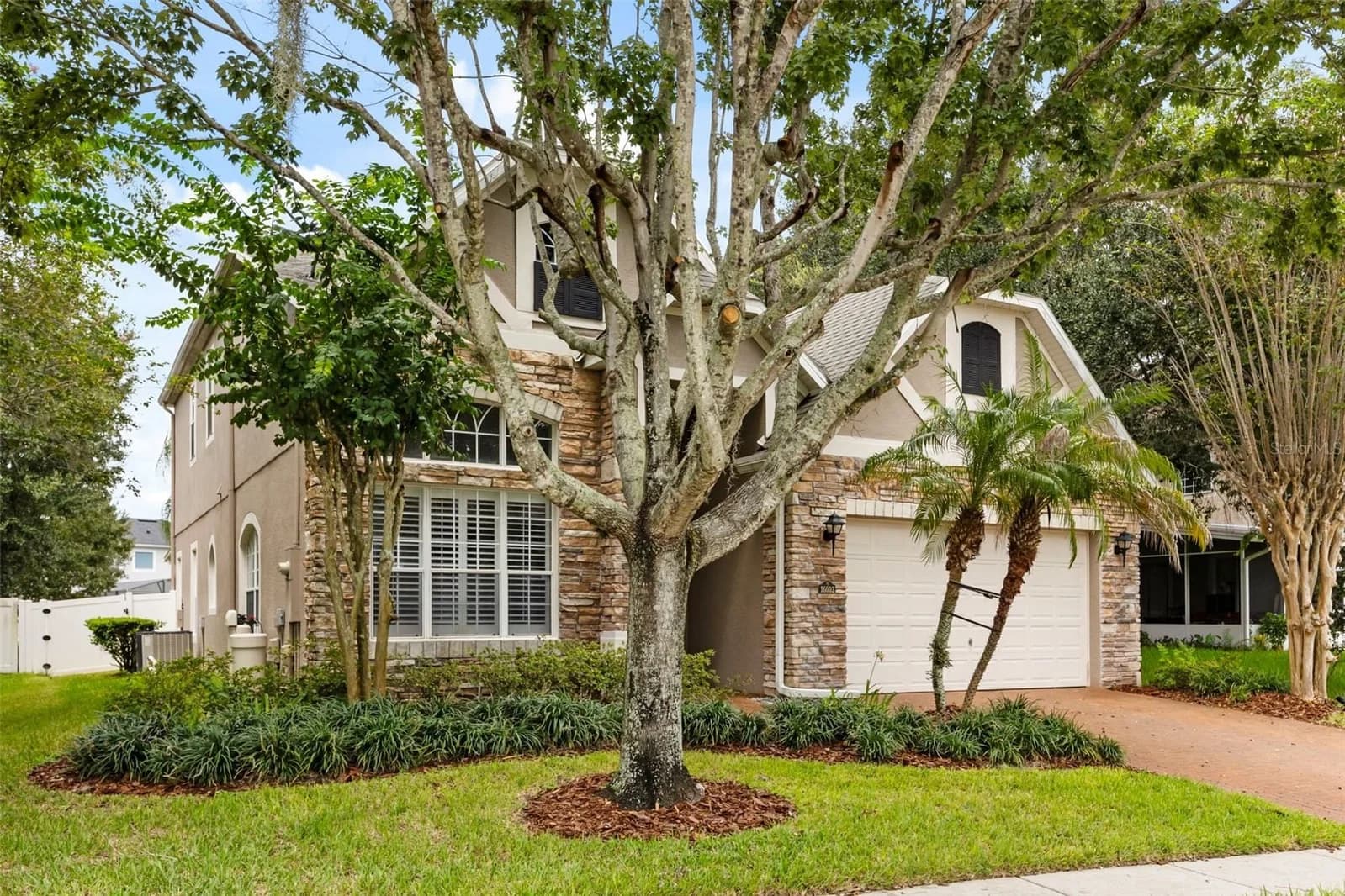 16002 OAK SPRING 2