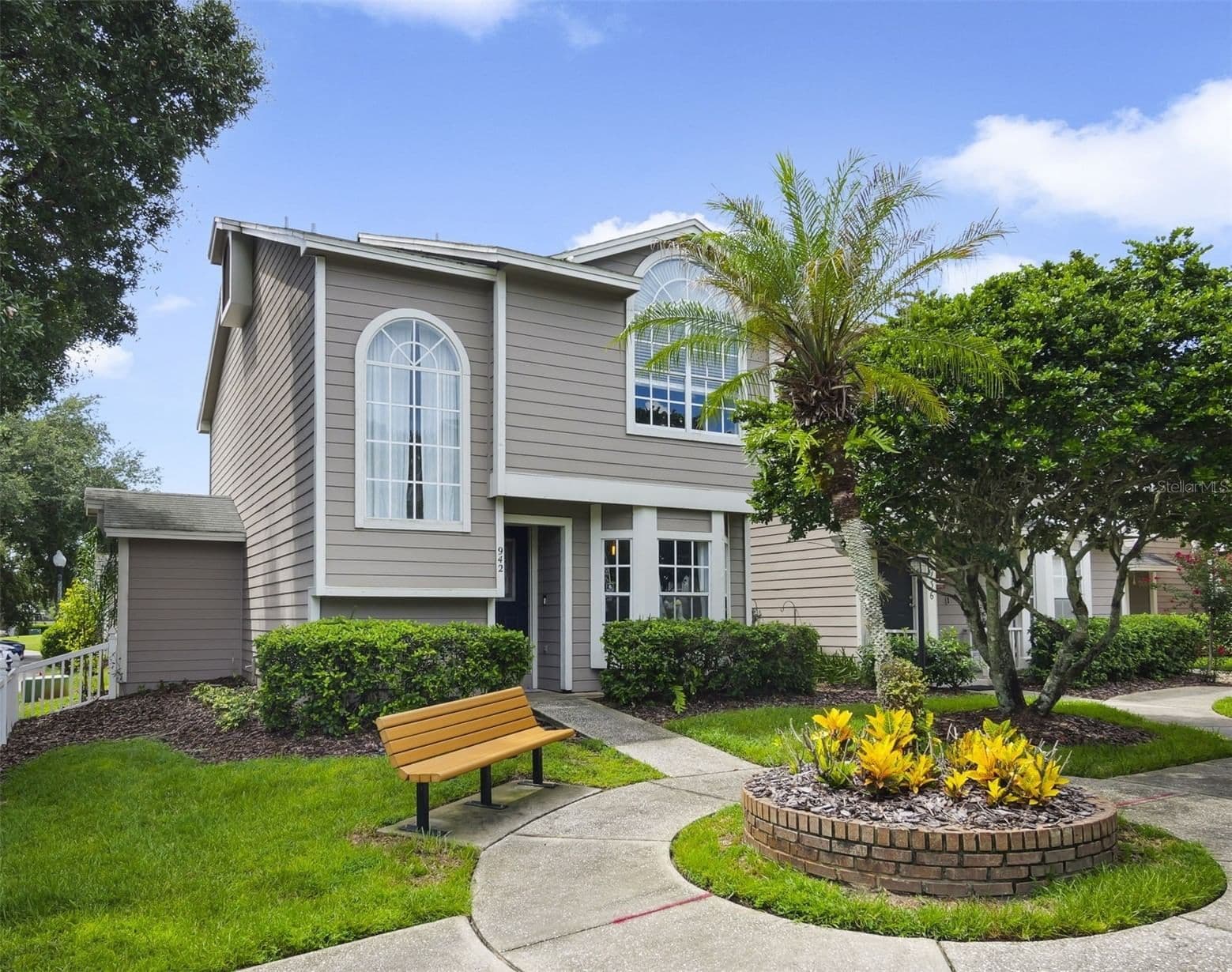 942 SYKES, Orlando, FL 32828