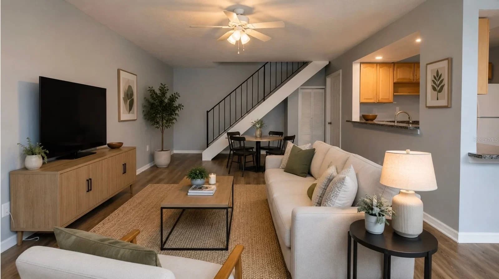 4126 YELLOW PINE 4