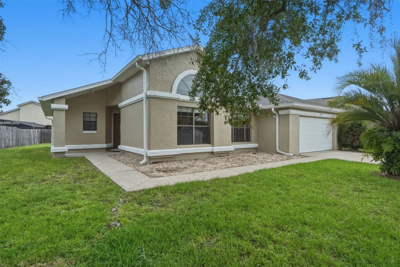 13449 TEXAS WOODS 4