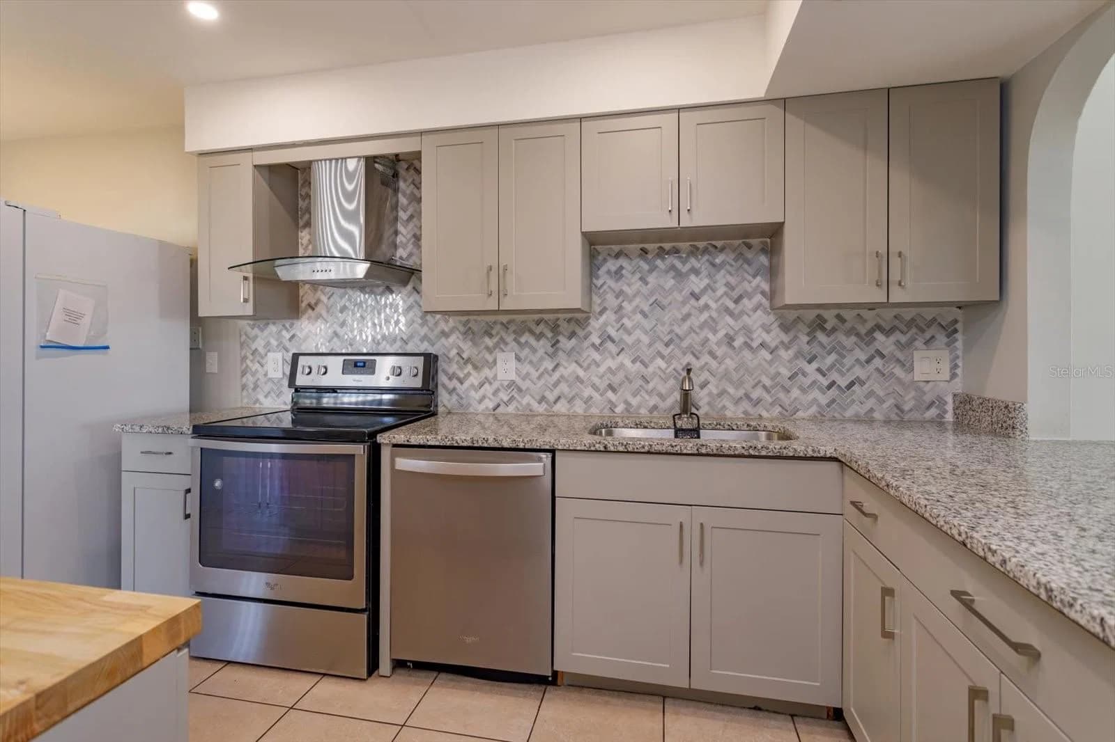 5429 VINELAND 5