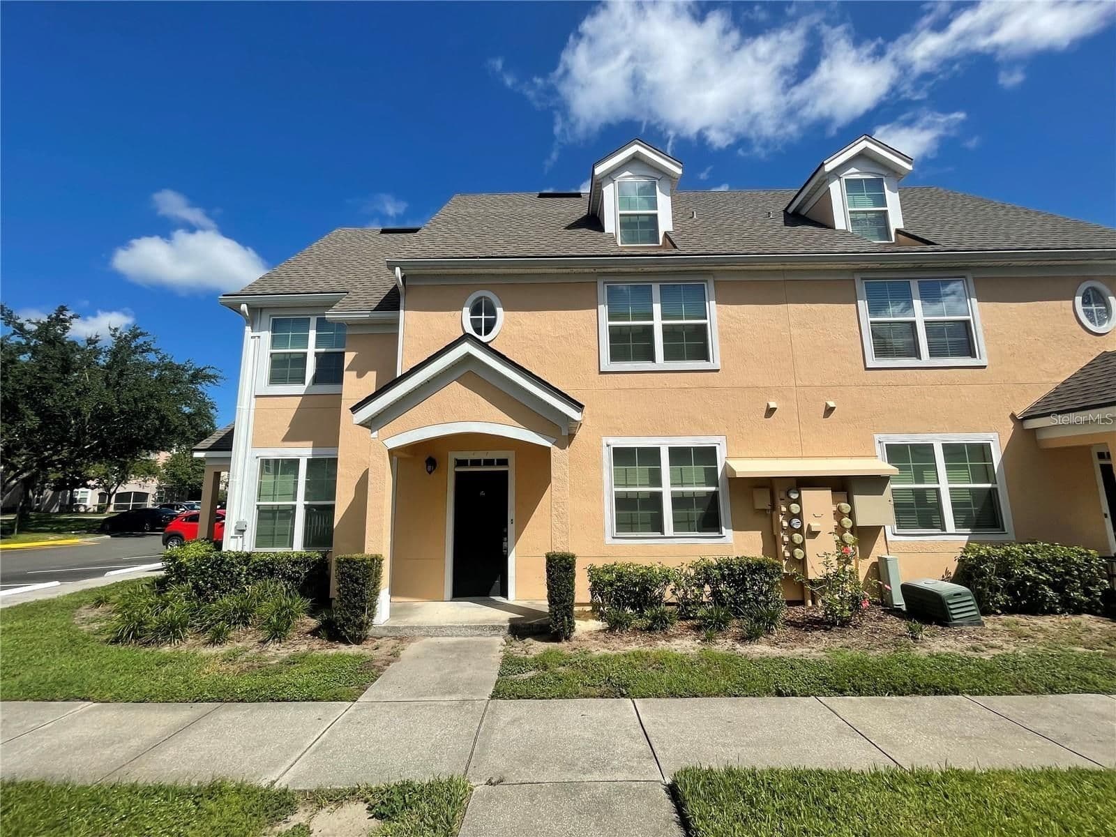 3301 SOHO, Orlando, FL 32835