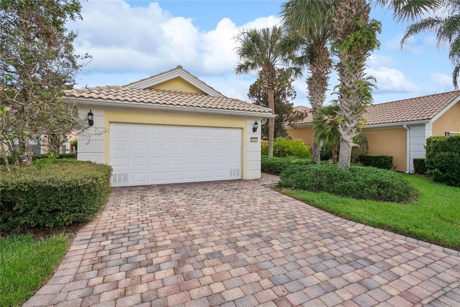 11962 GENNARO LN 4