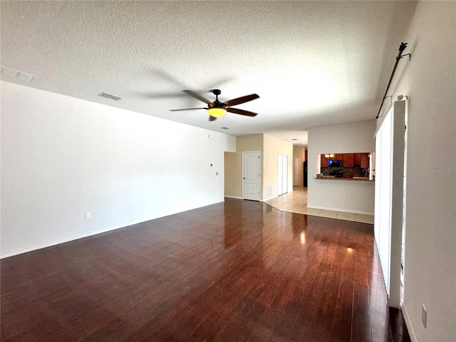 2890 SPRING BREEZE 5