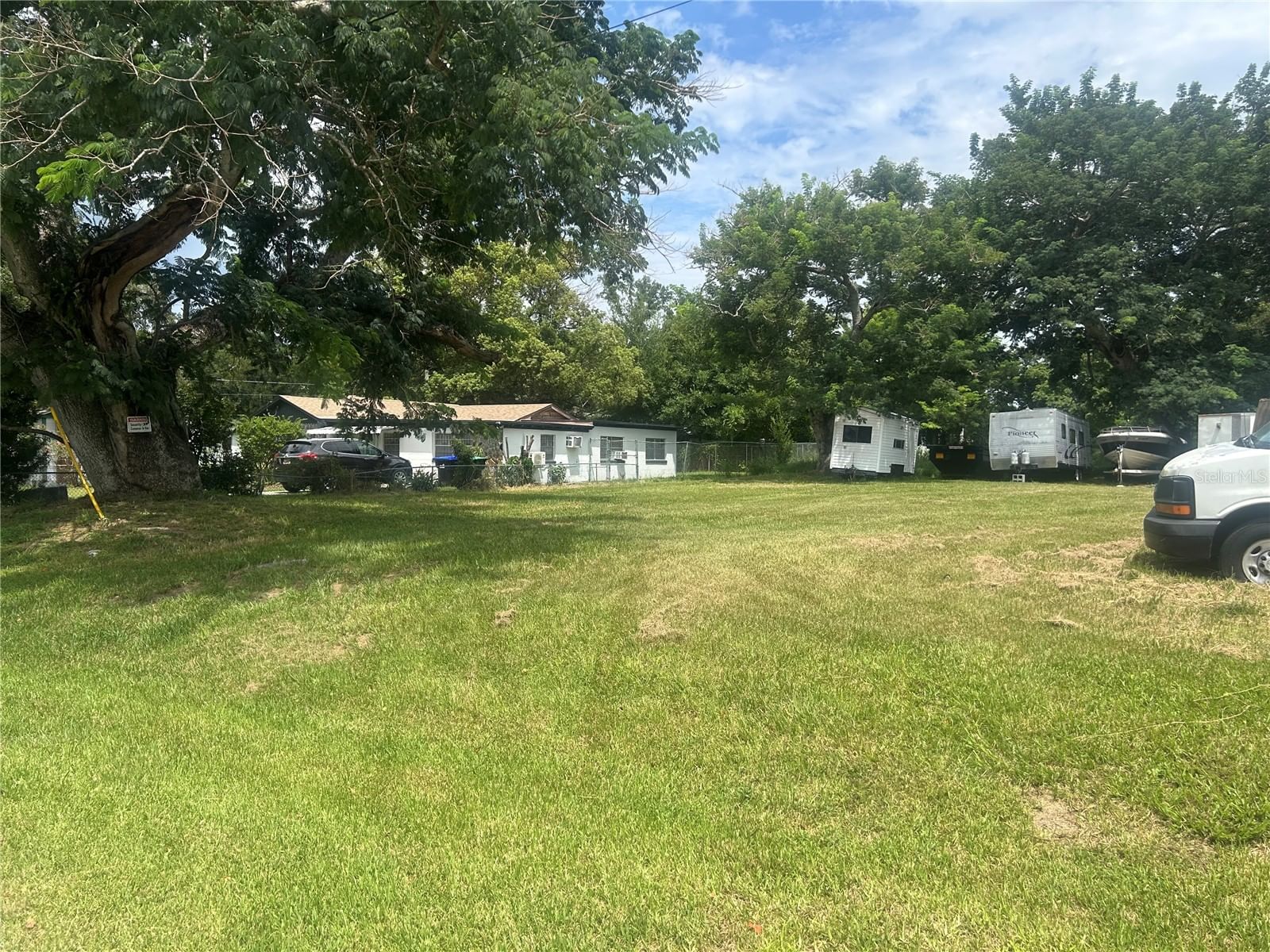 129 GOLDWYN 3
