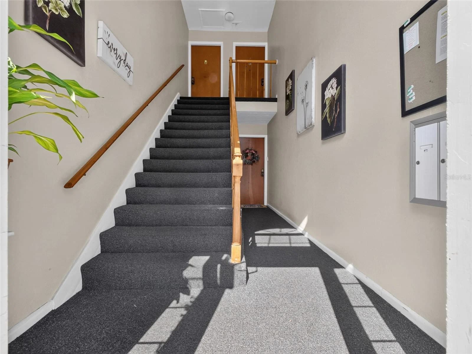 4386 LAKE UNDERHILL 4