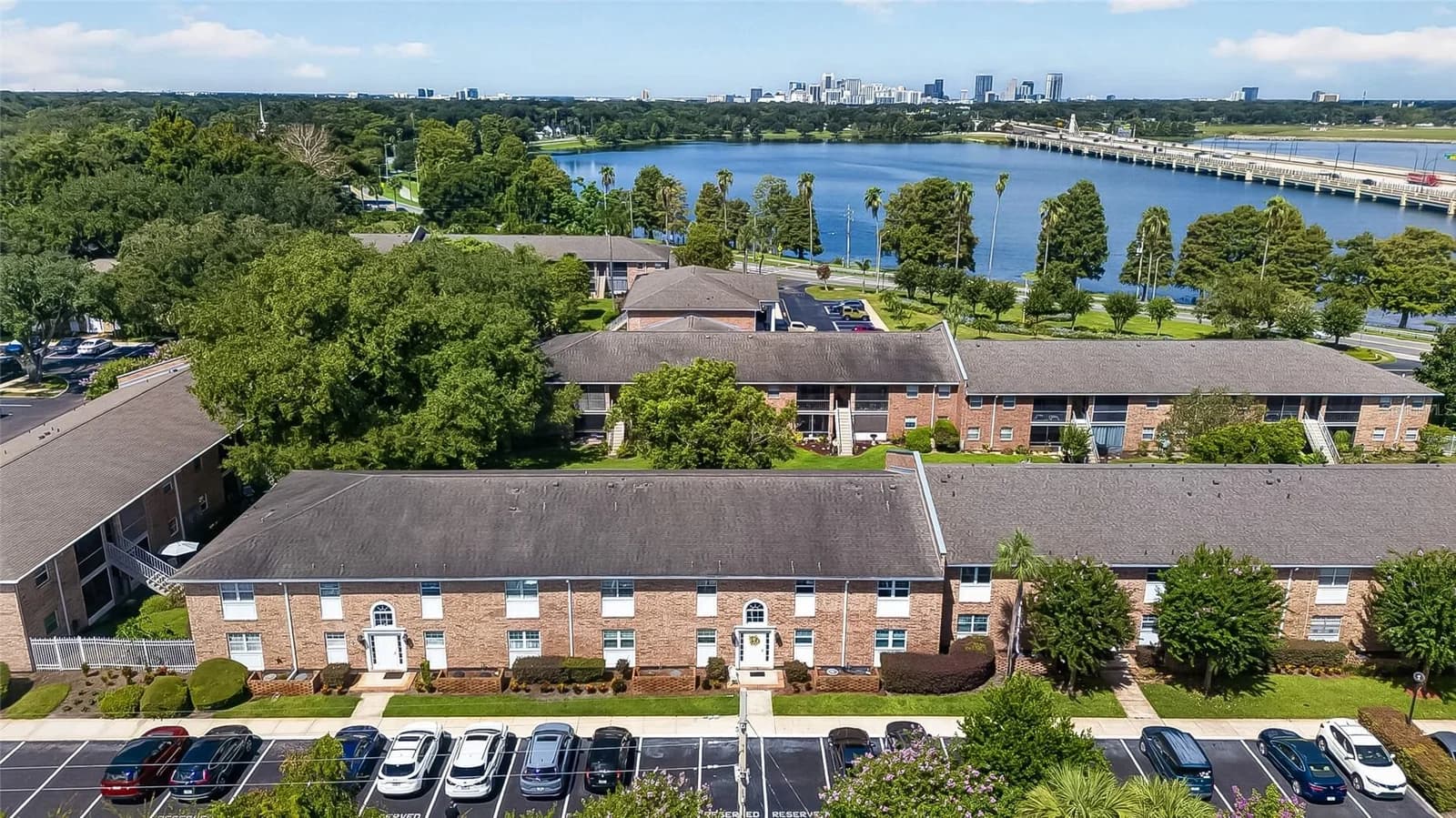 4386 LAKE UNDERHILL 3