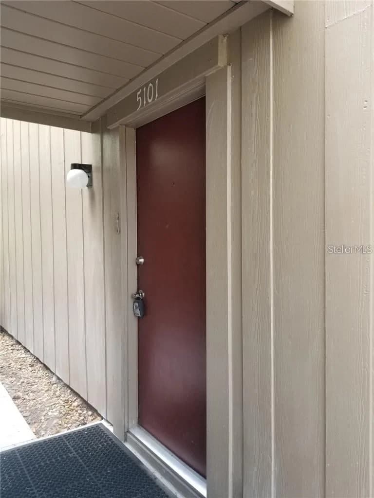 5101 EAGLESMERE 2