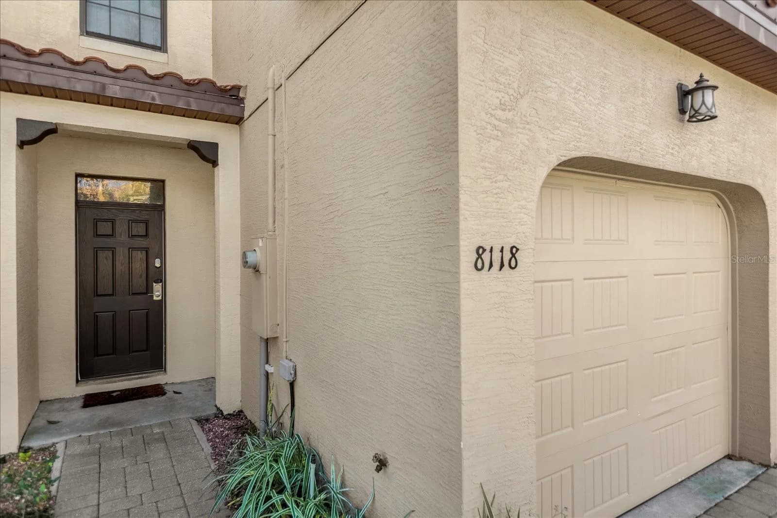 8118 ROSEVILLE 2