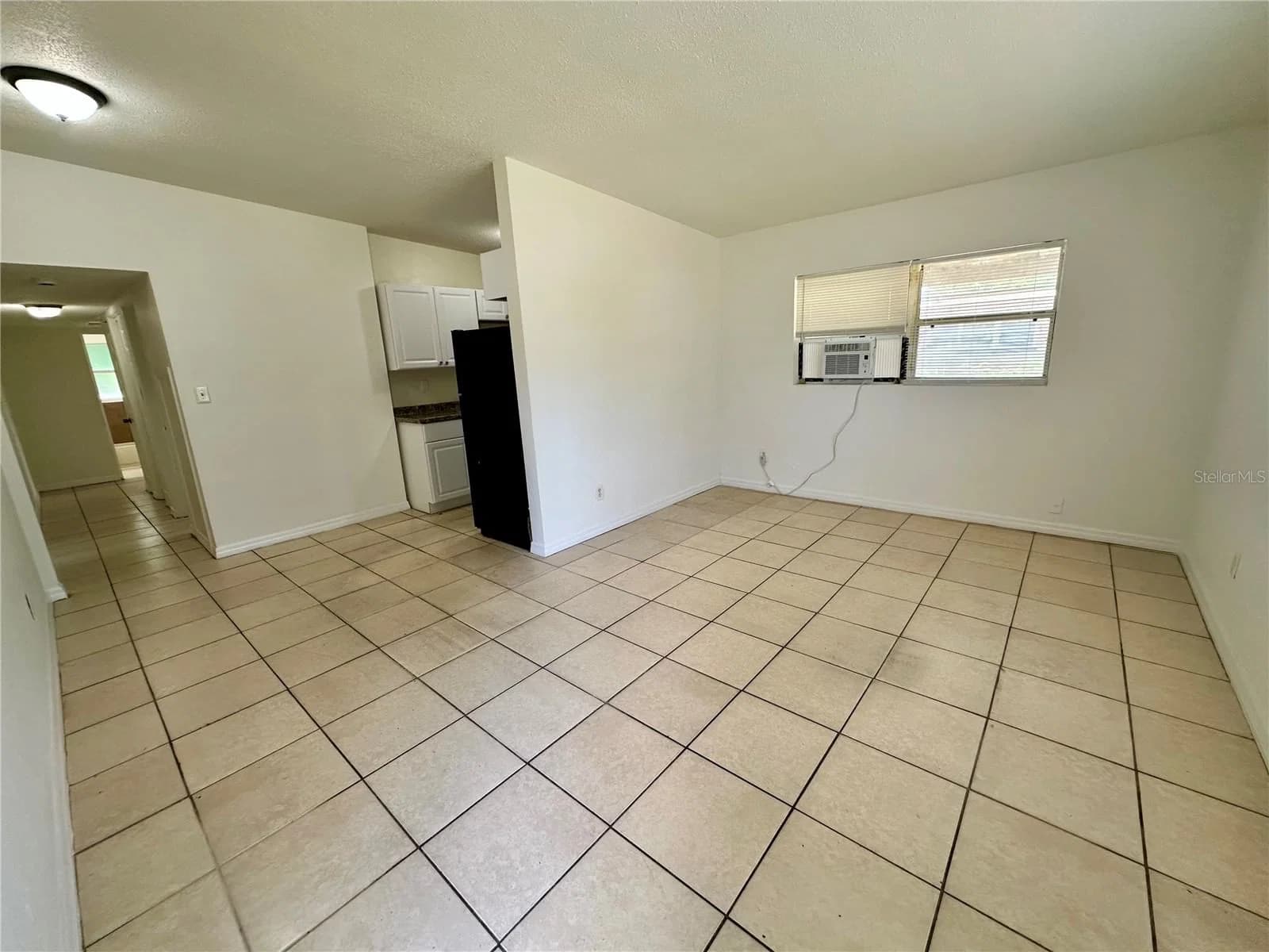 3114 LAWRENCE 2