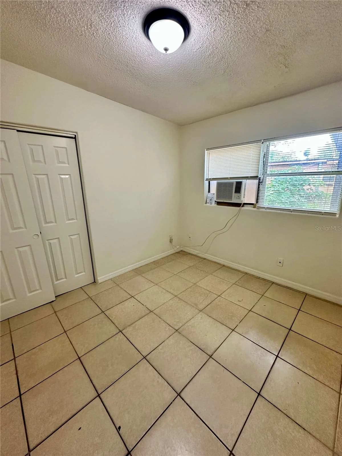 3114 LAWRENCE 5