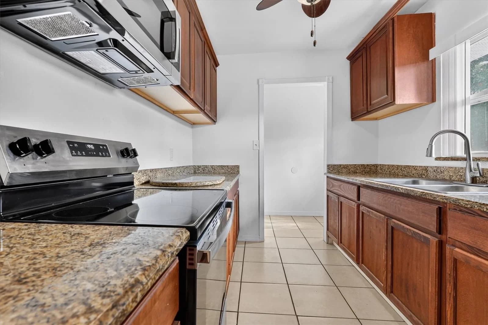 208 PALMYRA Drive 5
