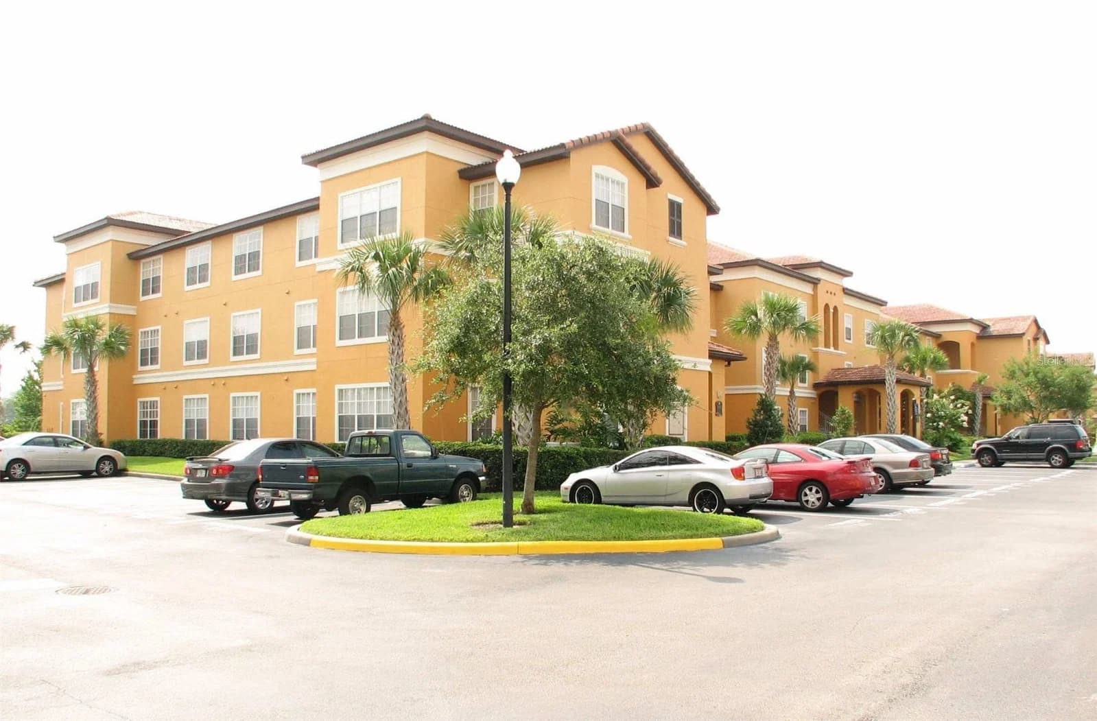 5455 VINELAND, Orlando, FL 32811