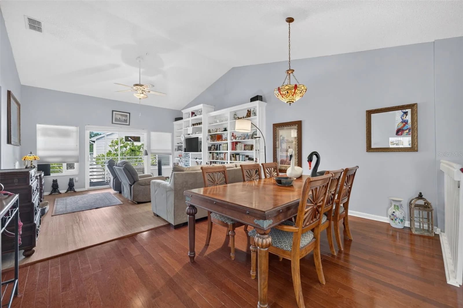 6057 LAKE POINTE 4