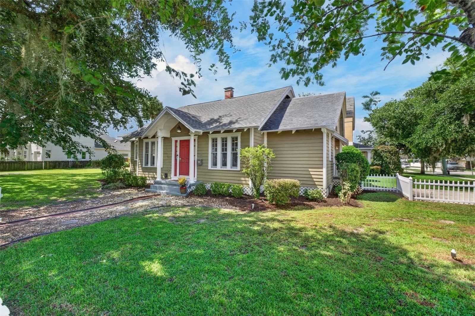1601 BRYN MAWR 5