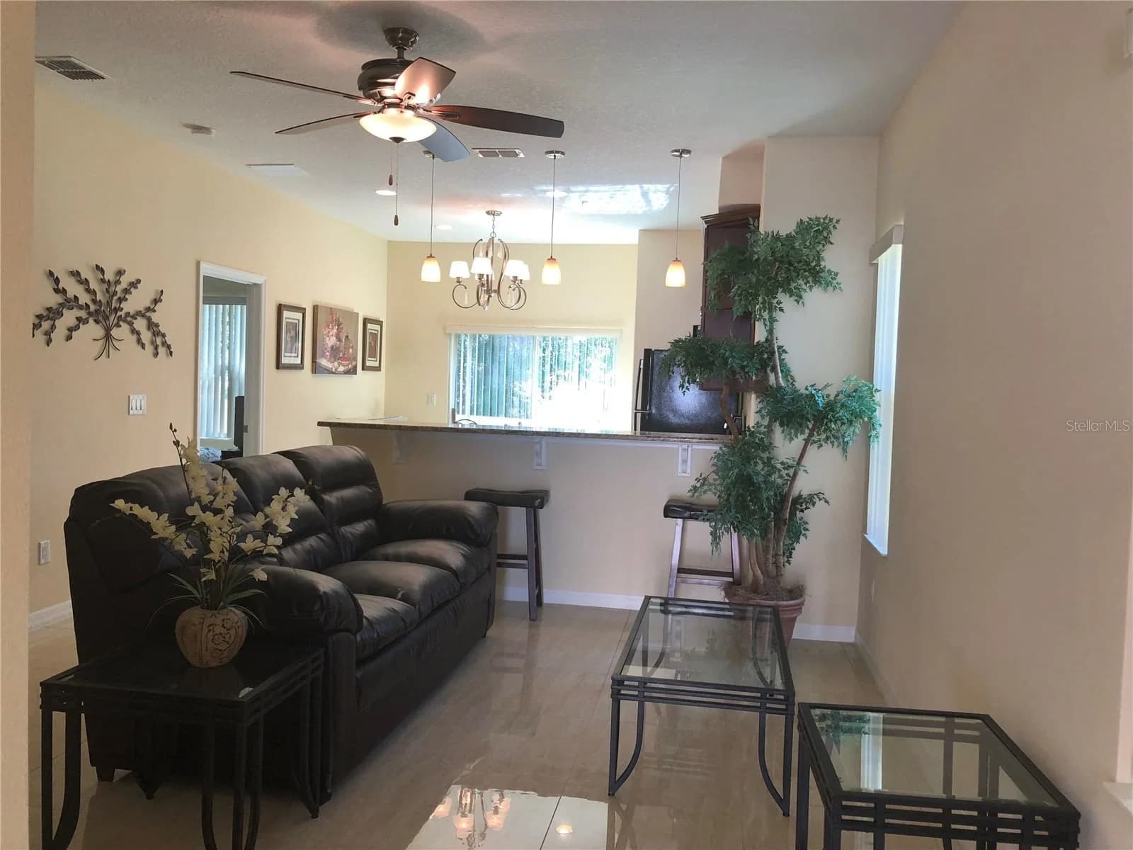 2060 ROYAL VISTA 4