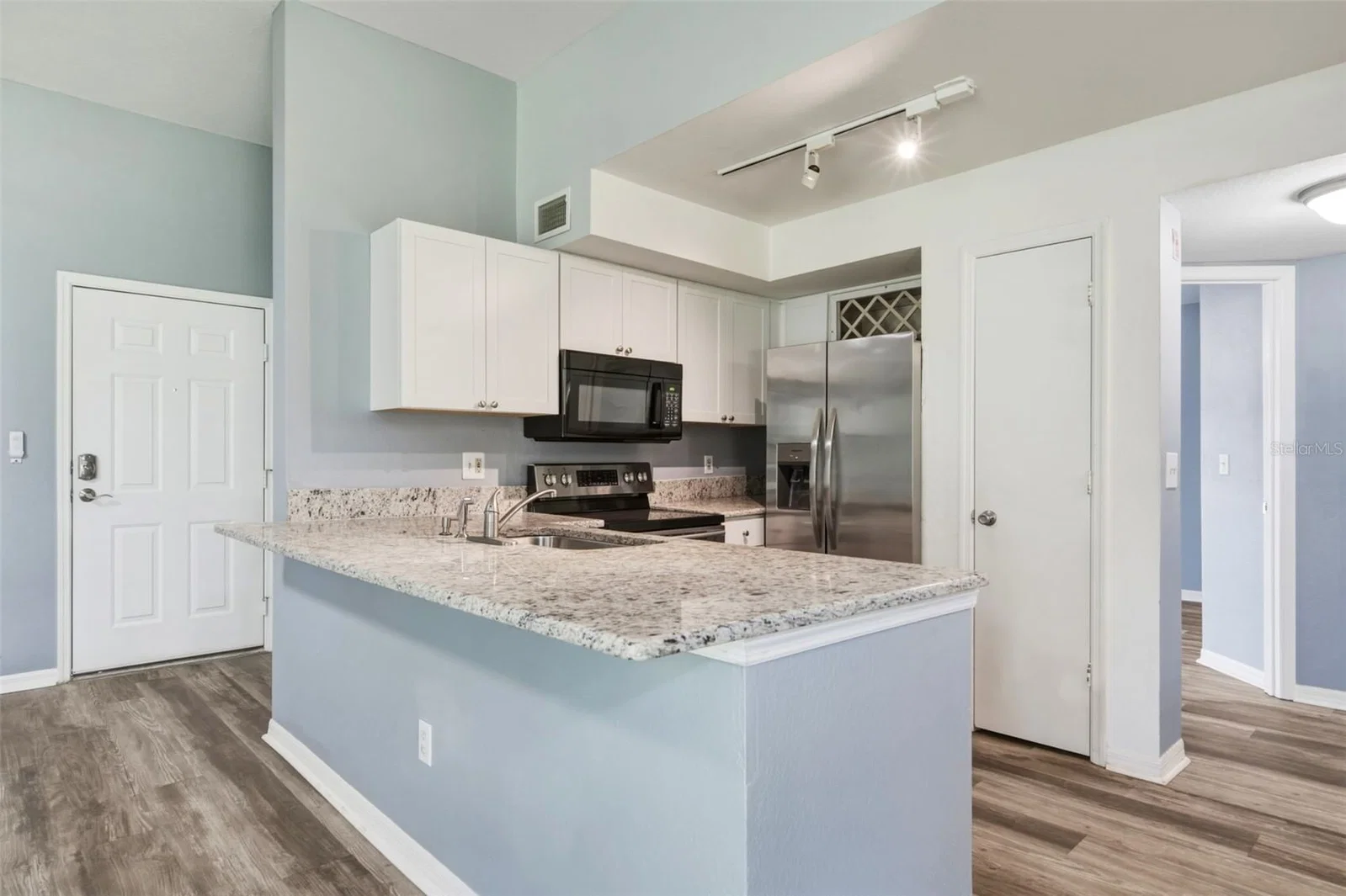 7250 WESTPOINTE 5