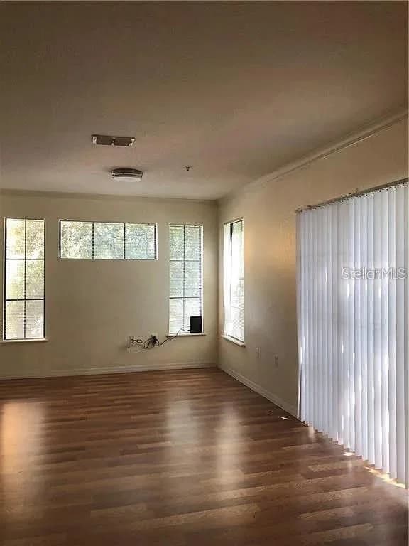 6129 METROWEST 5