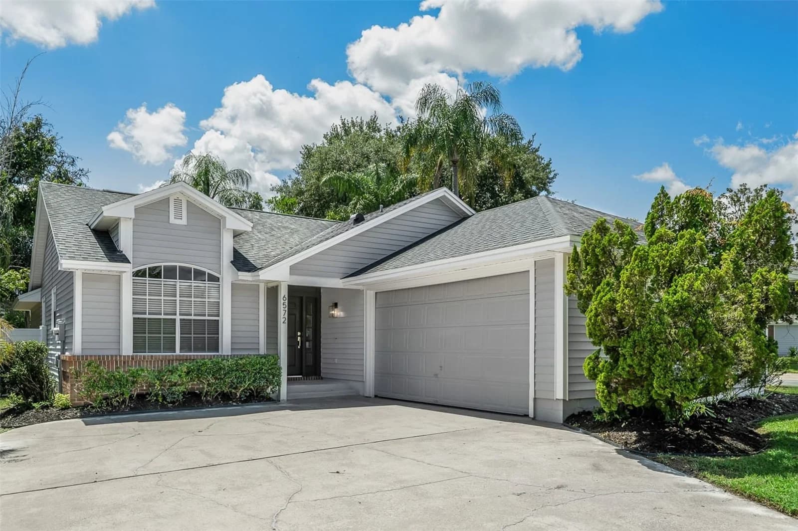 6572 ABERCROMBIE, Orlando, FL 32835