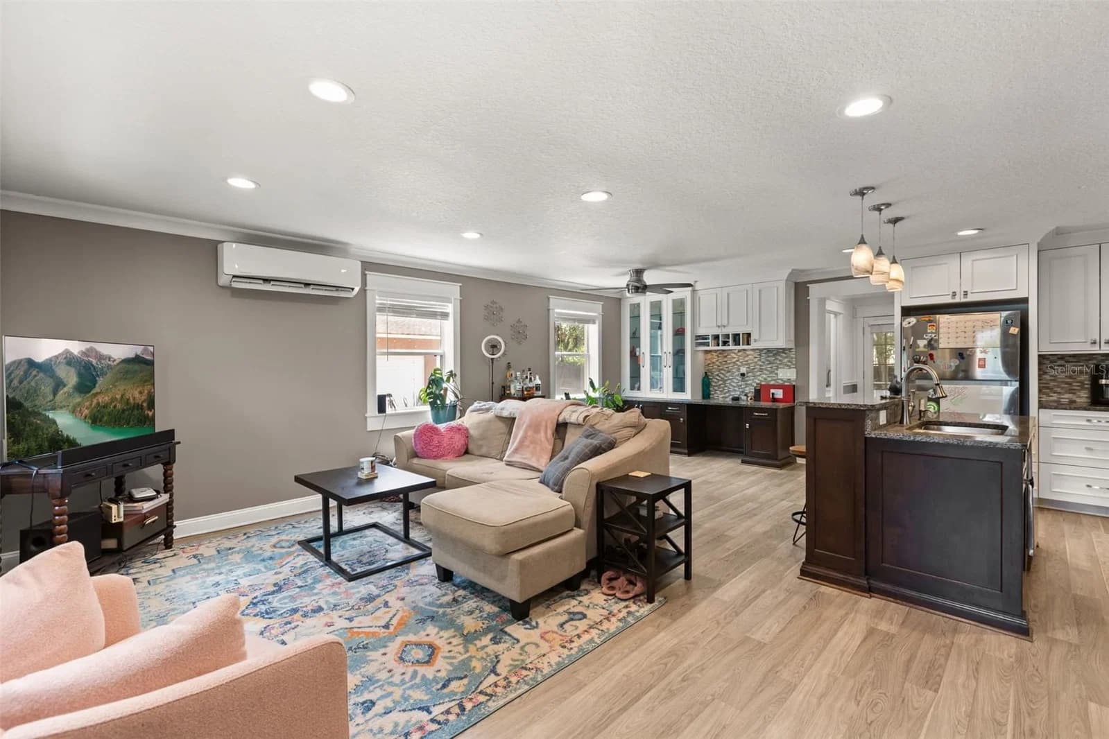 2120 MURDOCK 3
