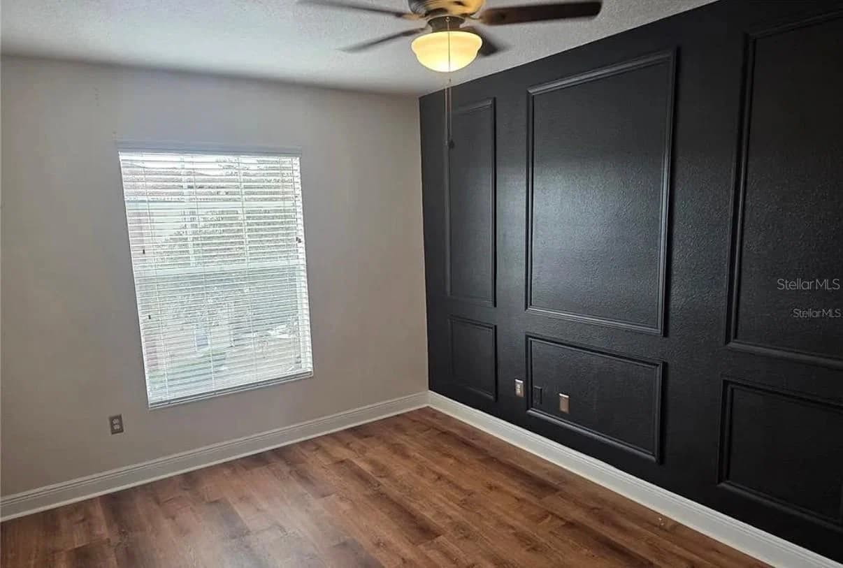 5554 METROWEST 4