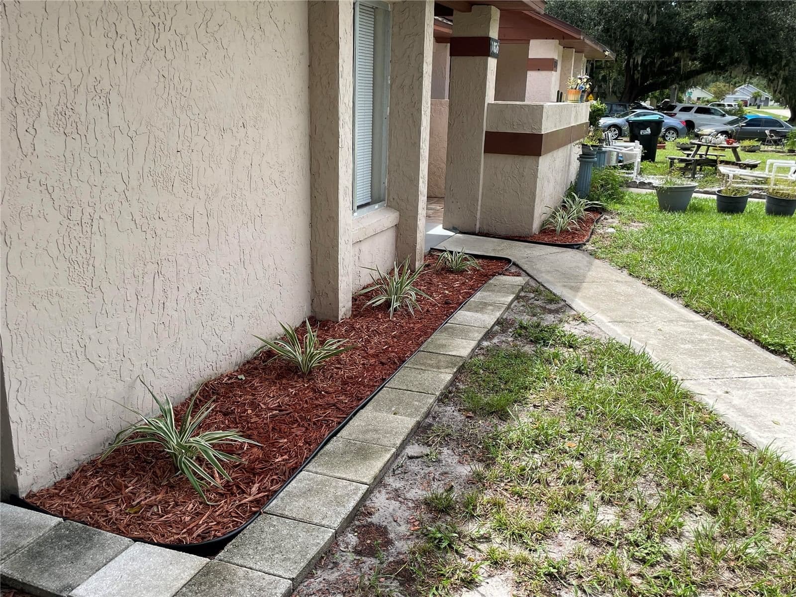 10376 RIVA RIDGE 3