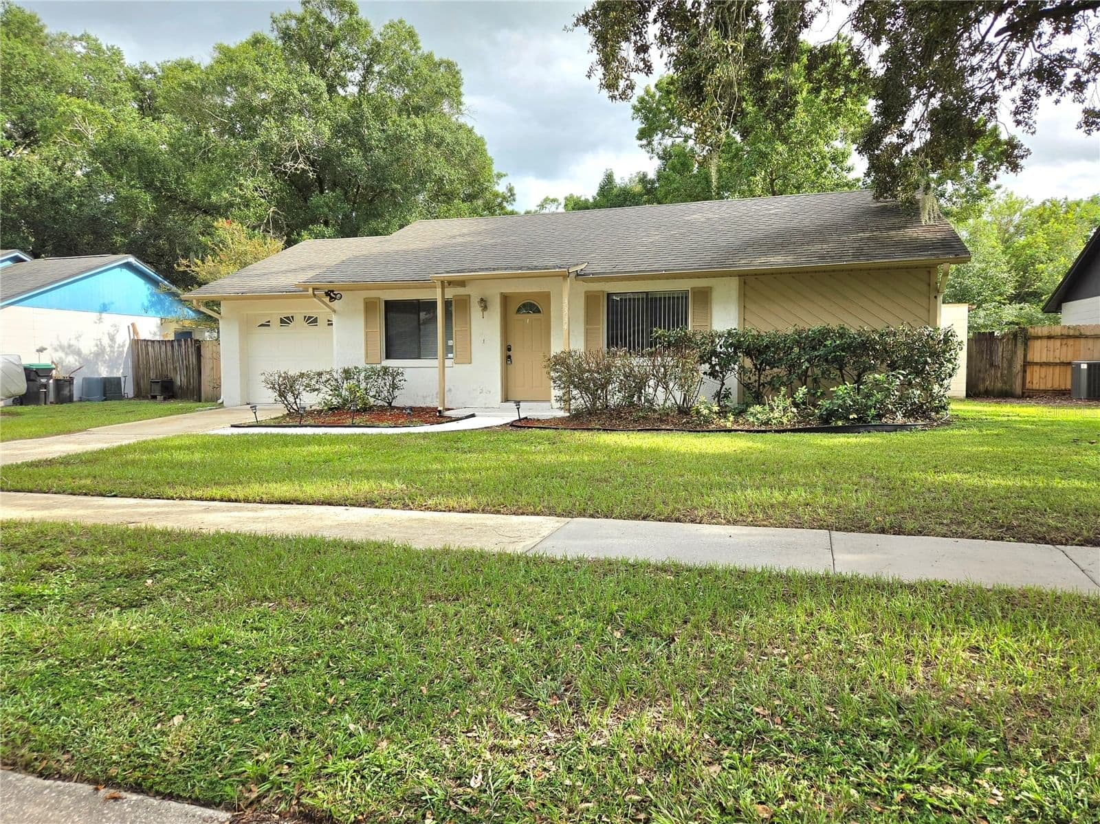 3334 SASSAFRAS, Orlando, FL 32810