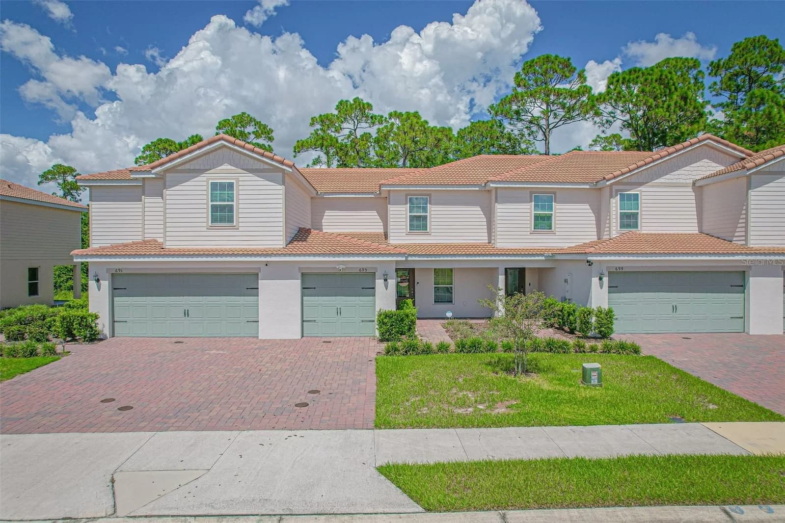 695 BAY LEAF, Poinciana, FL 34759