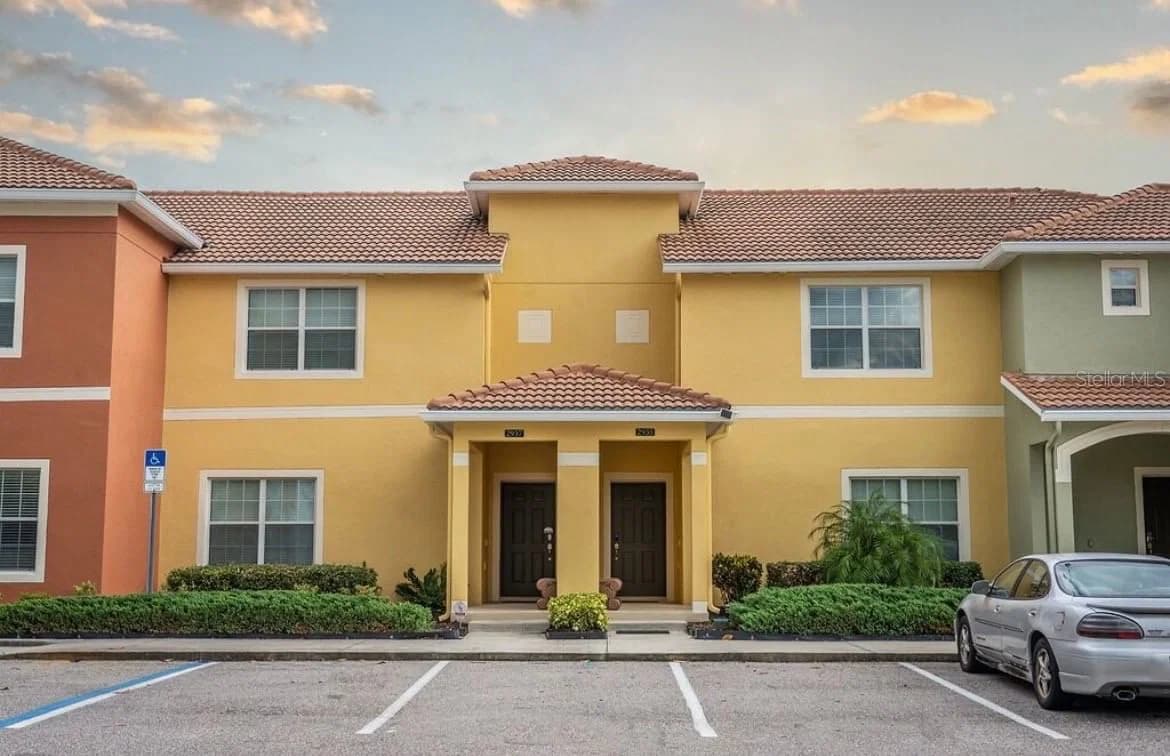 2935 BANANA PALM, Kissimmee, FL 34747