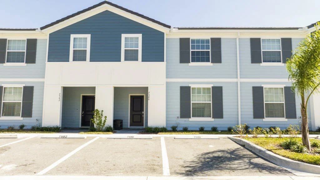 7586 OAK SPRING, Davenport, FL 33837