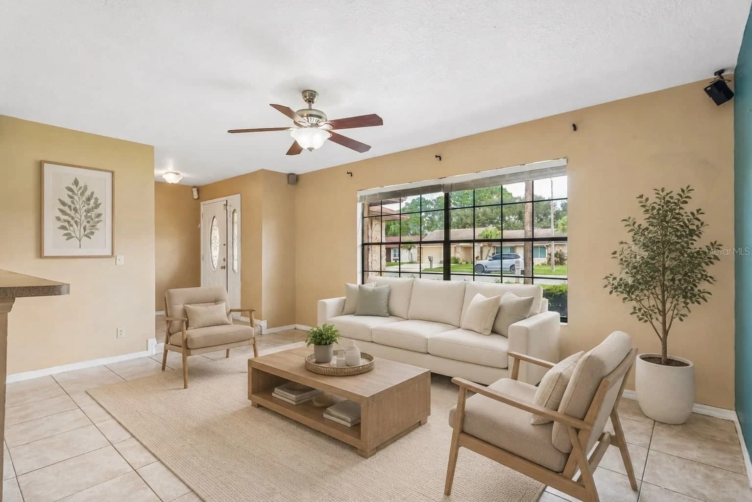 2402 WOODWAY 2