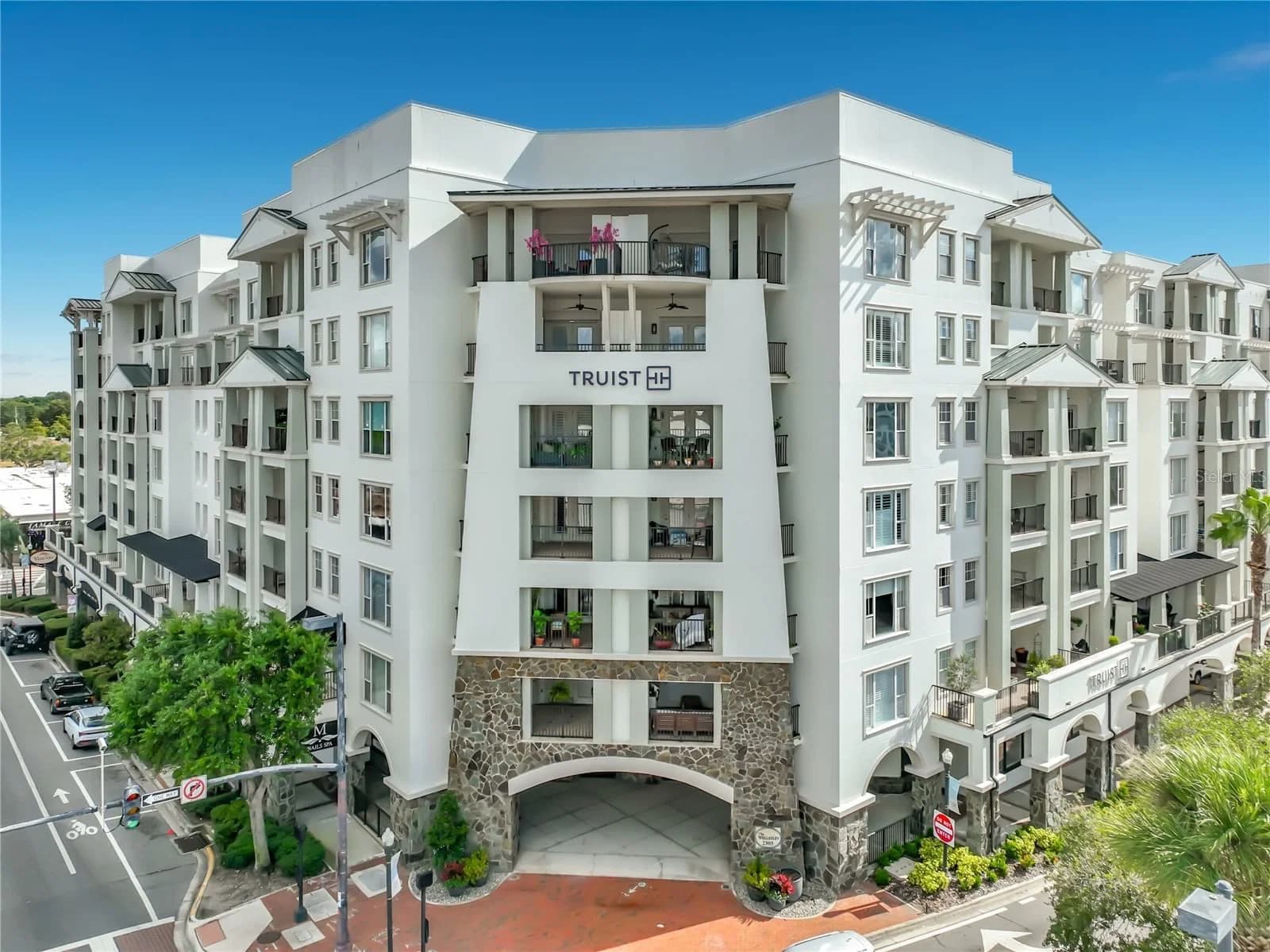 2305 EDGEWATER, Orlando, FL 32804