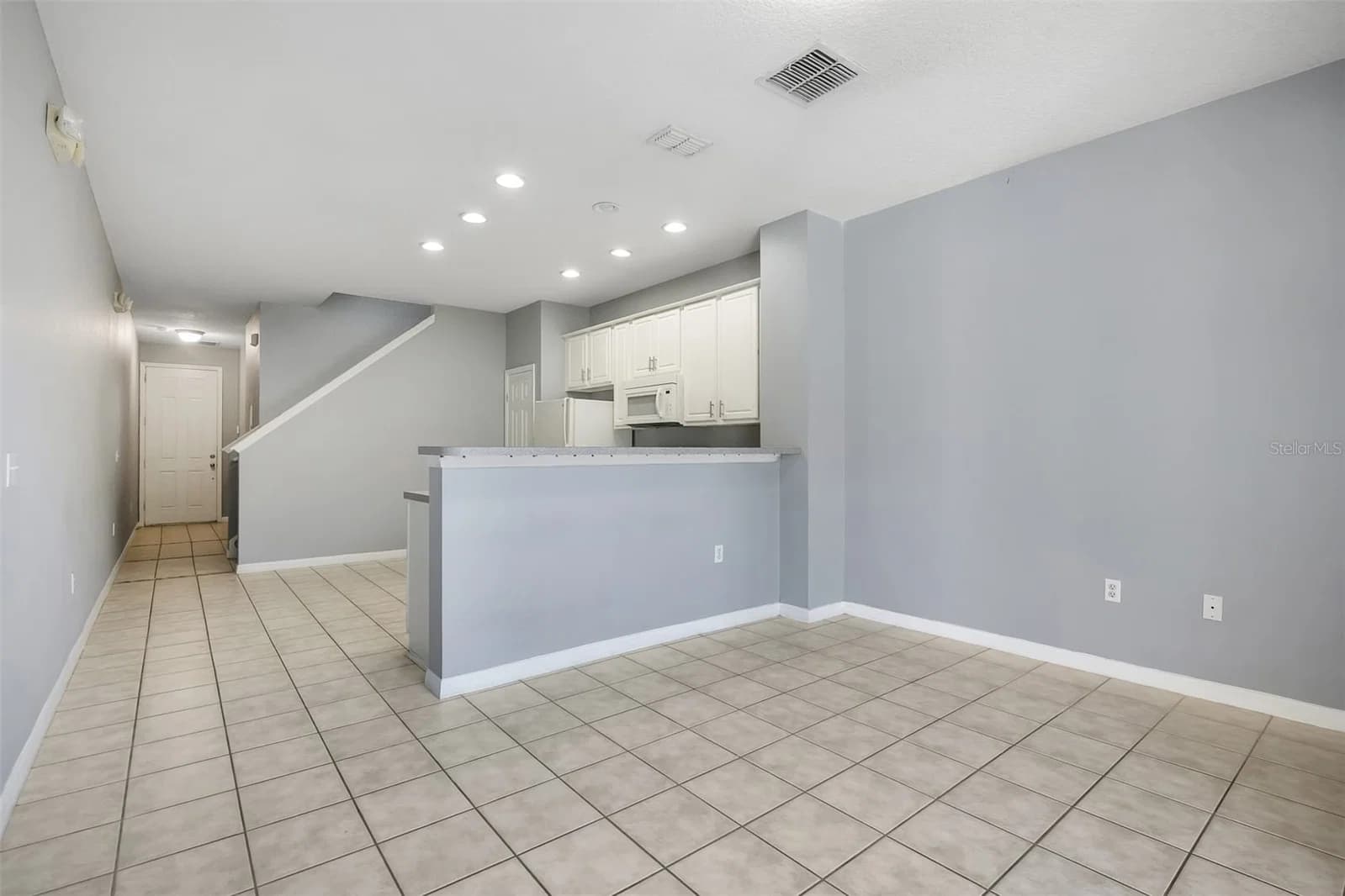 5276 PARADISE CAY 4