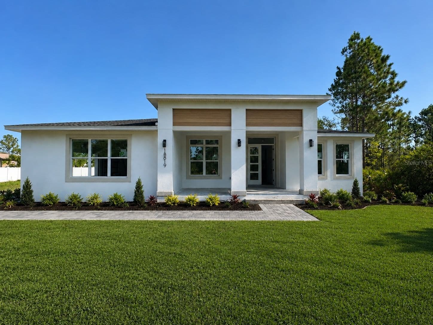 18891 NETHERLAND, Orlando, FL 32822