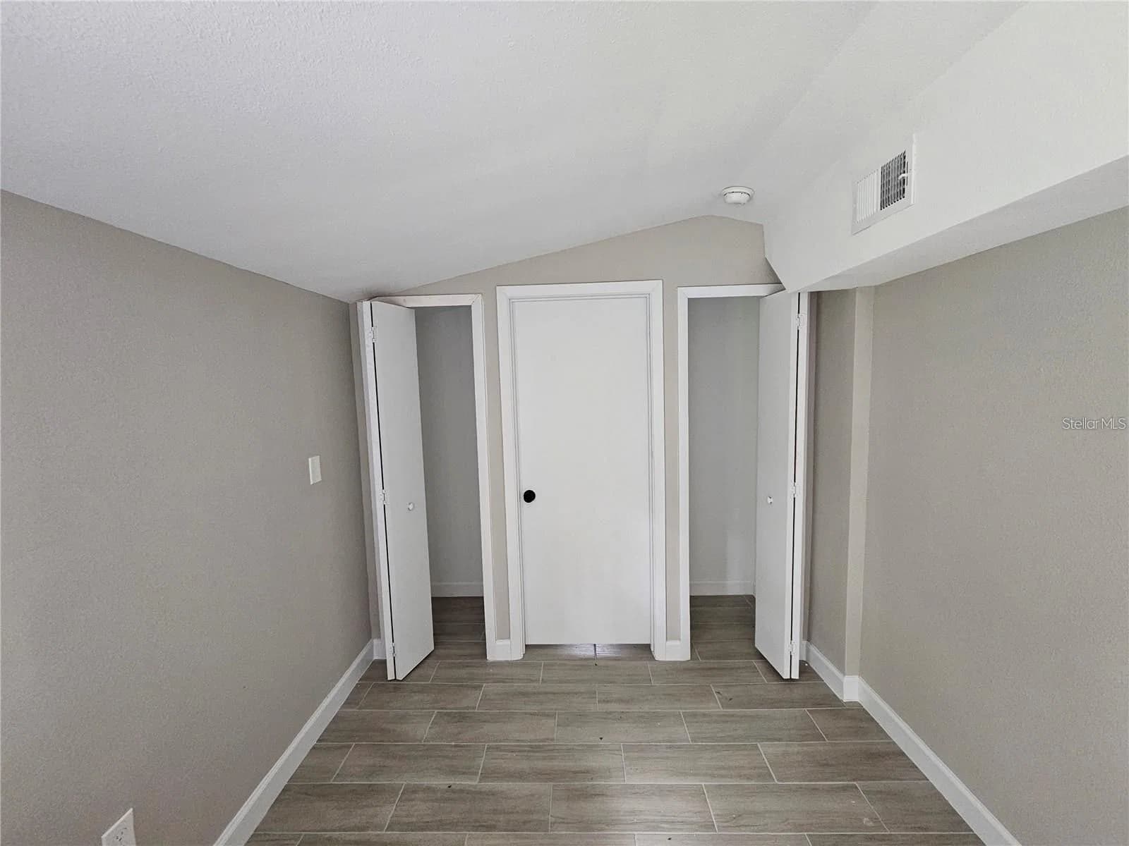 1501 KALEY Street, Orlando, FL 32806 2