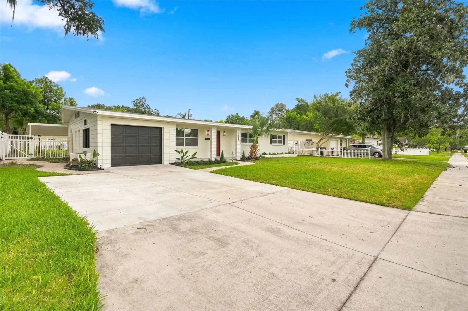 2519 OVERLAKE 4