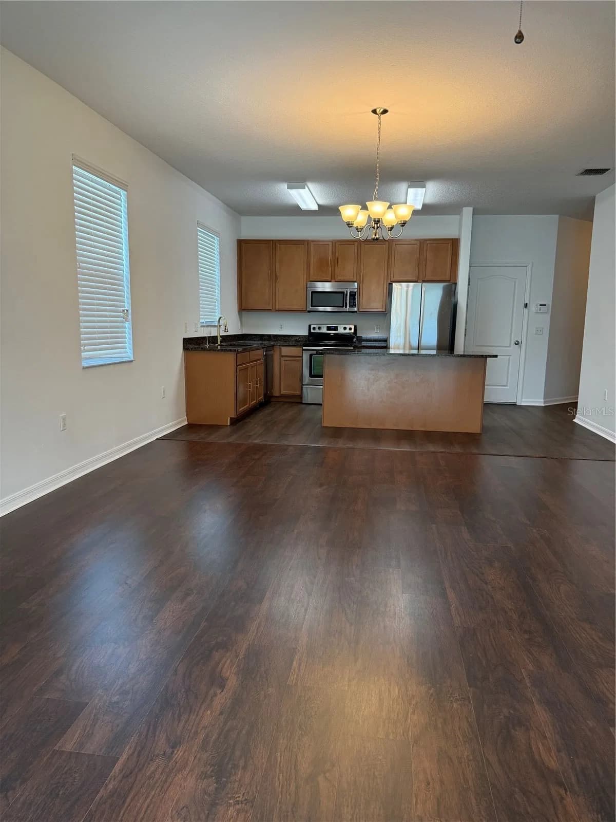 459 BELLA VIDA Boulevard 4