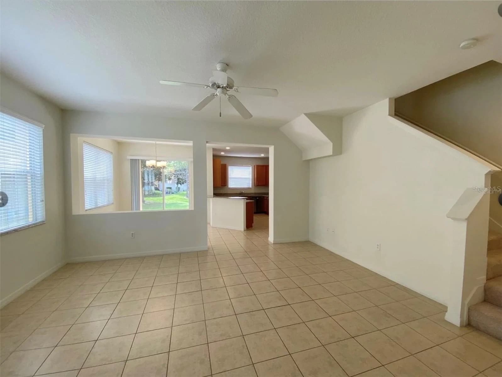 3048 SEAVIEW CASTLE 3