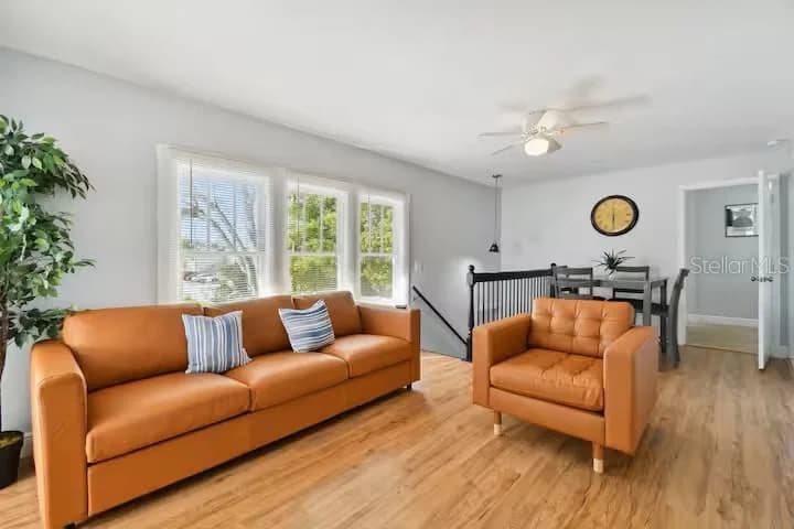 1501 WOODWARD Street, Orlando, FL 32803 2