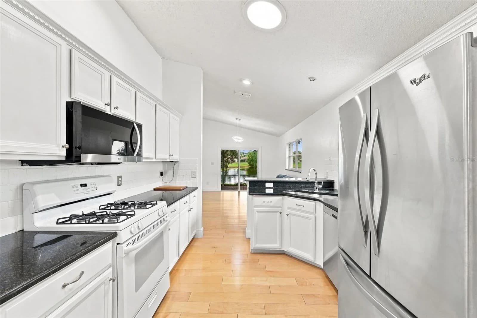 13223 MEADOWLARK 5