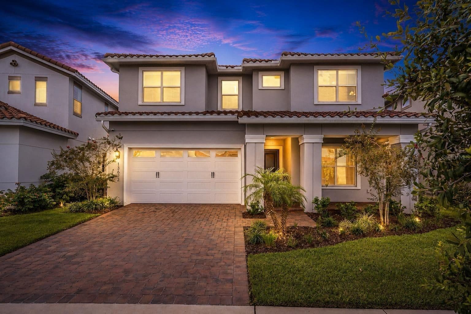 13622 ABBERWICK Drive, Orlando, FL 32832