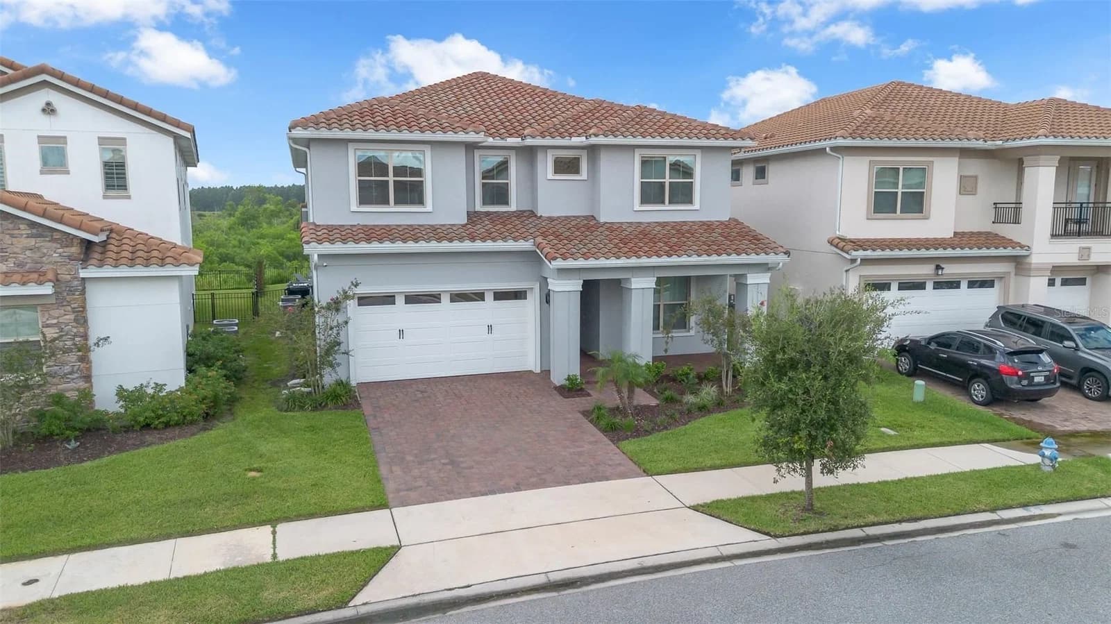 13622 ABBERWICK Drive 5
