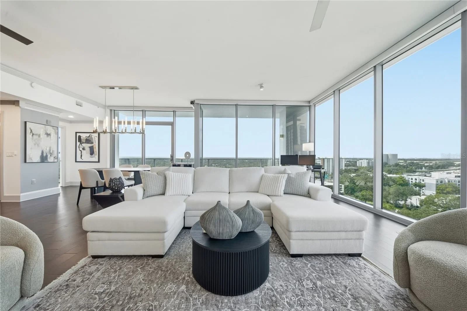 260 OSCEOLA Avenue #1406, Orlando, FL 32801 3