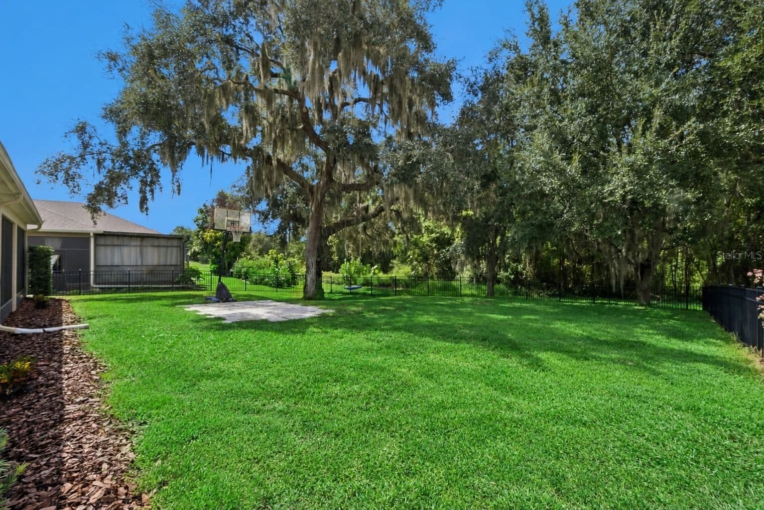 10304 MALLARD LANDINGS Way, Orlando, FL 32832 3