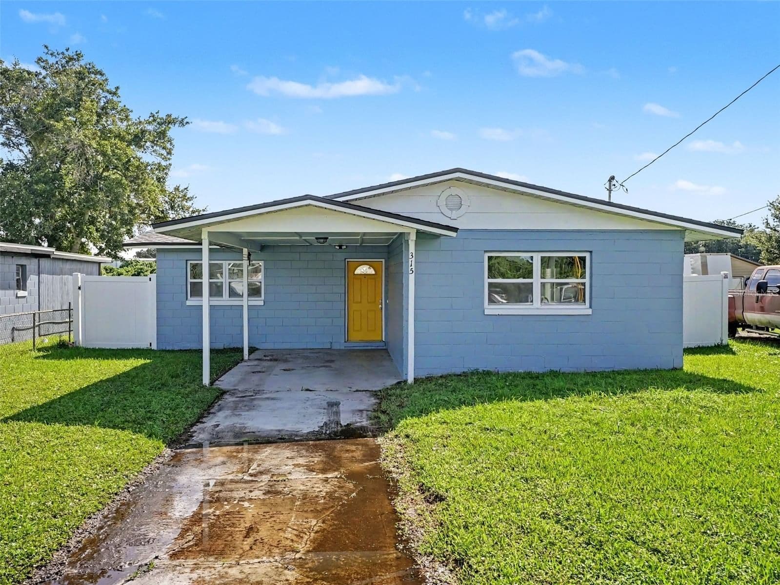 315 AMADOR Circle, Orlando, FL 32810 2