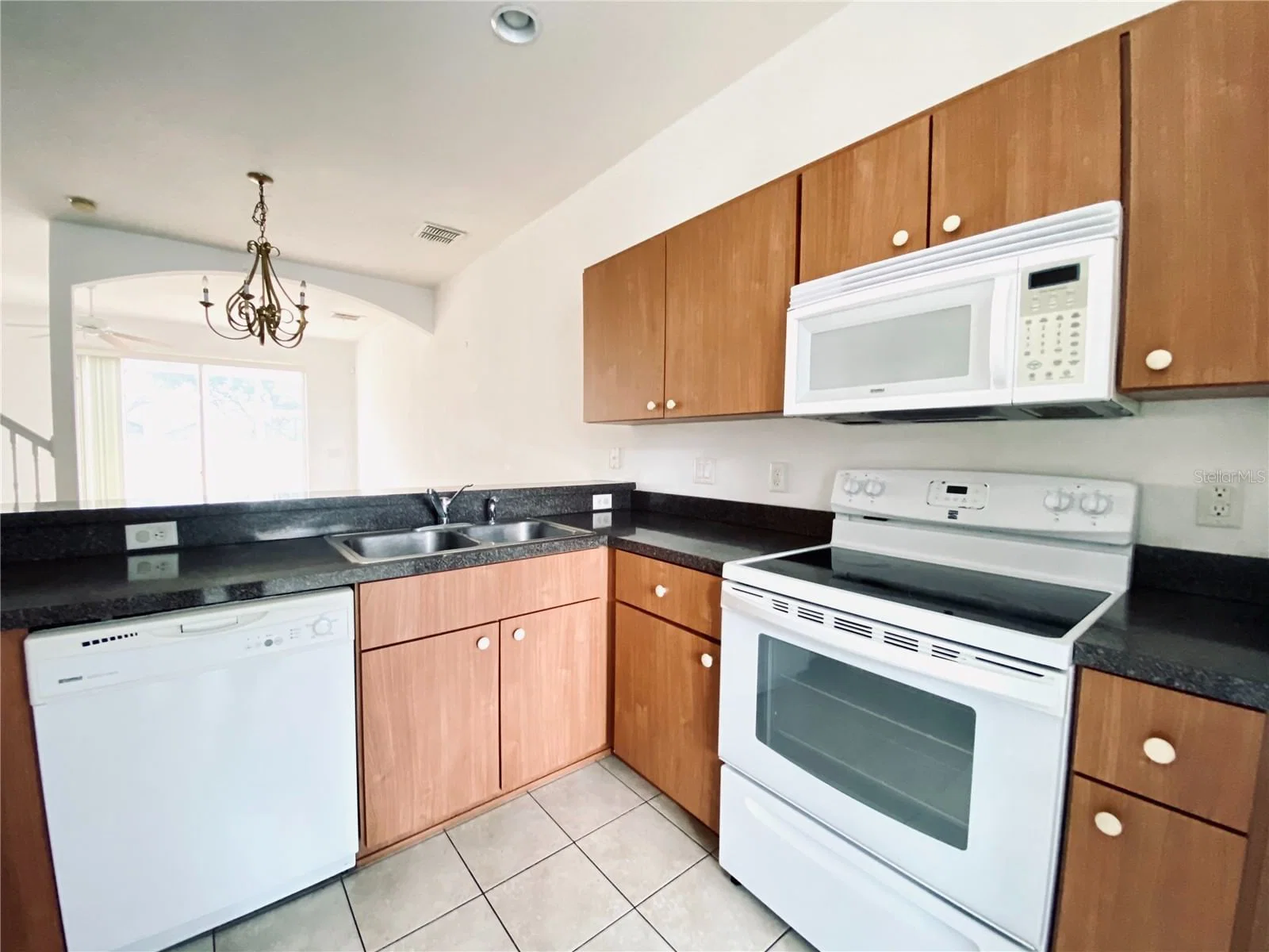 1194 BEACH 4