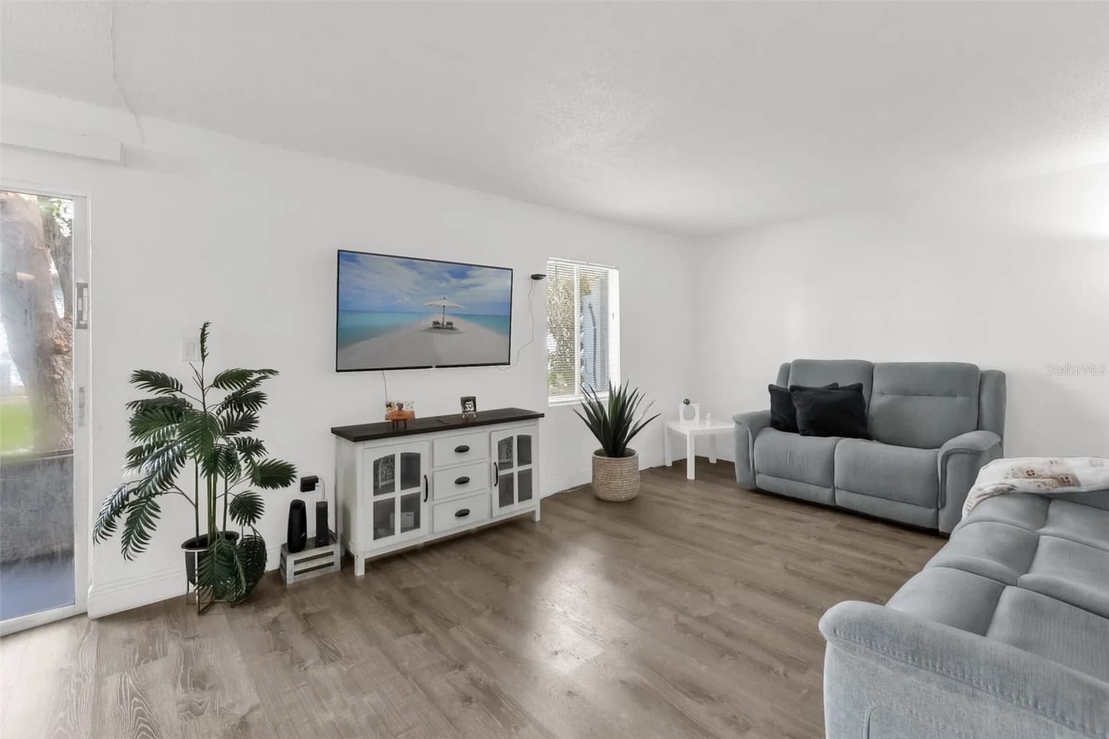 4743 TEXAS Avenue #4743B, Orlando, FL 32839 2