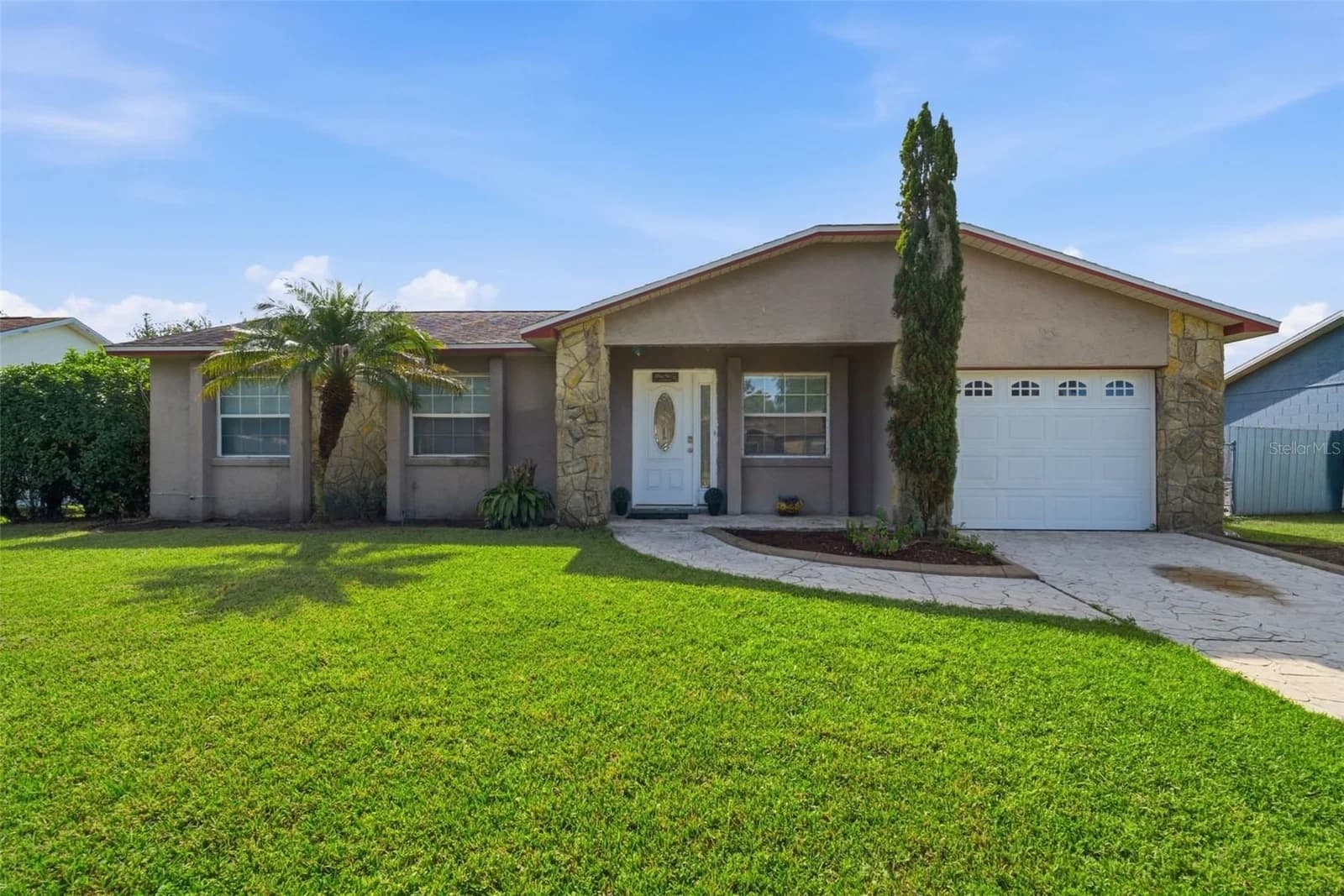 7610 AUTUMN PINES Drive, Orlando, FL 32822 2