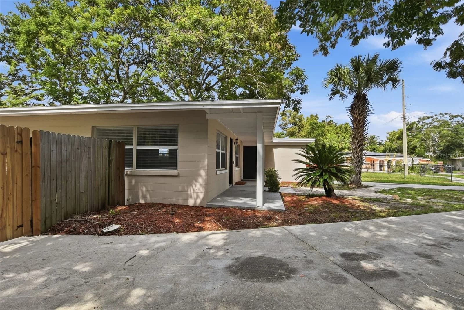 5119 DIVOT Court, Orlando, FL 32808 2